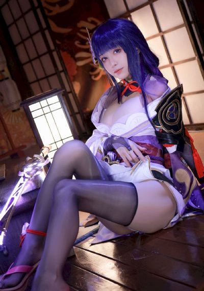 医生隔着内裤揉弄护士视频_BD韩语在线播放观看
