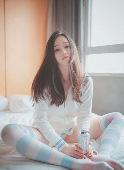 美丽姑娘免费观看高清动漫版_4K动漫在线观看