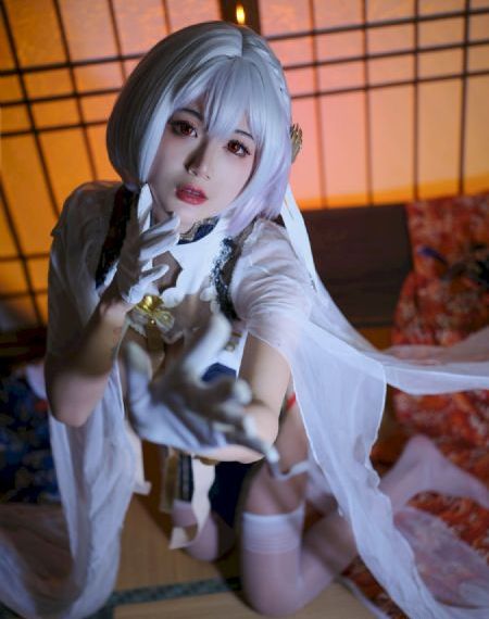 能干的女秘书_DVD在线观看视频
