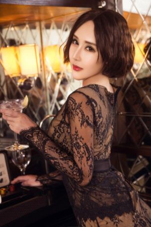 宫廷美女黄蓉版在线观看_最新电影在线观看