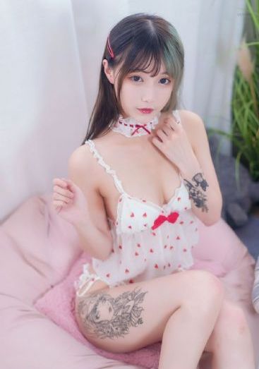 高斯奥特曼 动漫_720迅雷电影在线