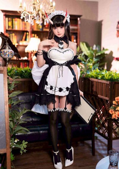 古堡女仆的服务在线观看_1080P免费观看视频